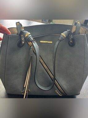 Jessica Simpson Blue Pebbled Tote Bag with Matching Zip Pouch Gold Hardware